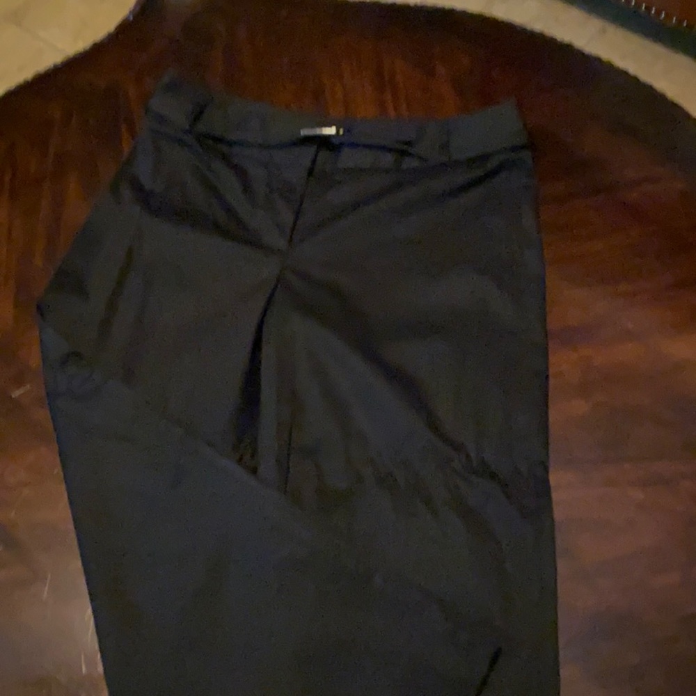 White House Black Market Capris